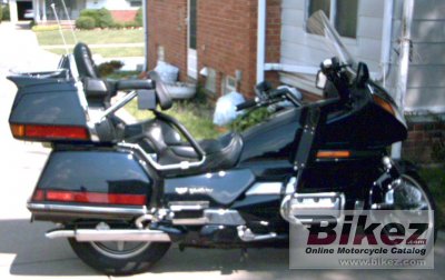 1997 honda gl 1500 gold wing se photo